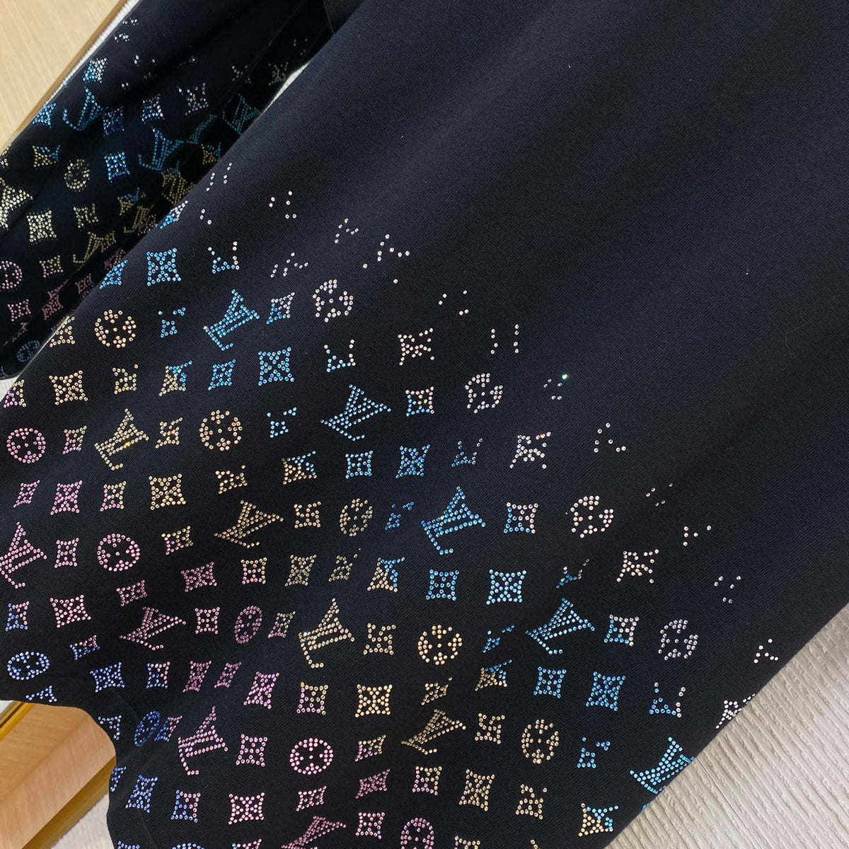 LOU T-SHIRT