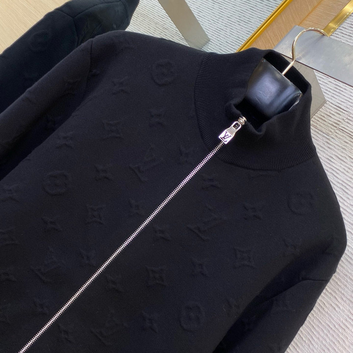 LOU ZIP JUMPER