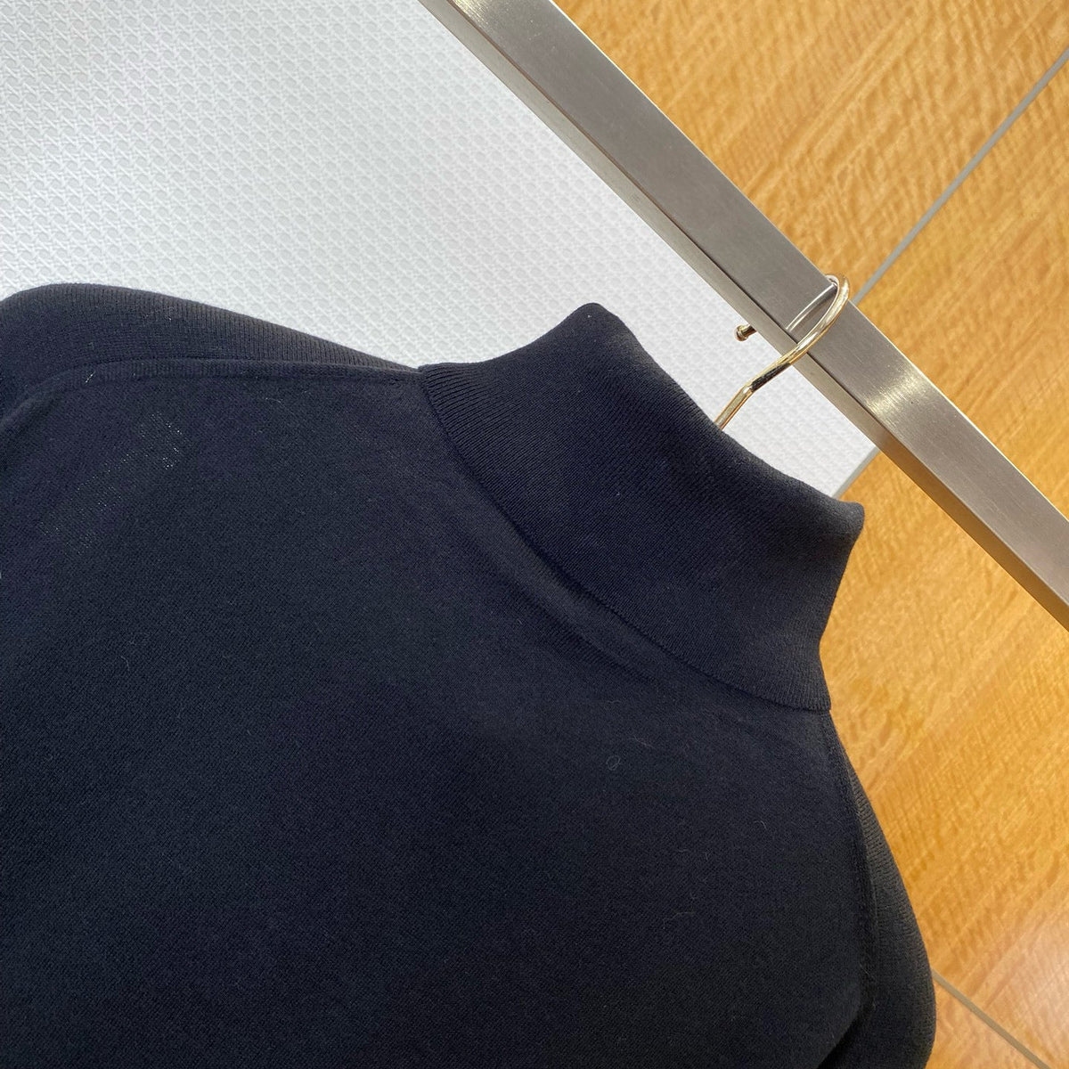 PD TURTLENECK