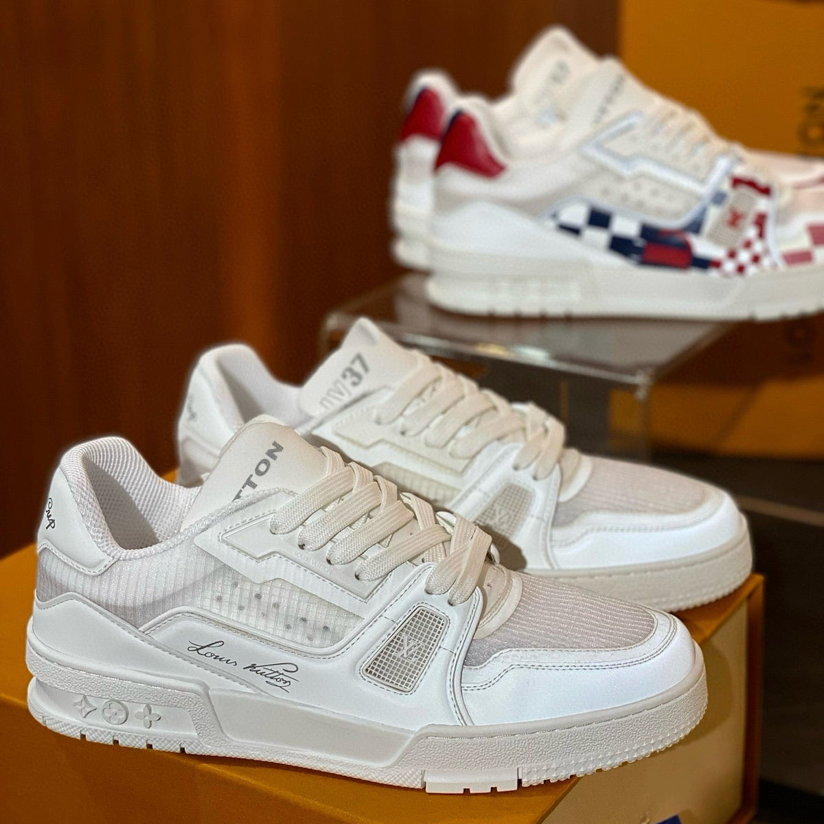 LOU TRAINERS