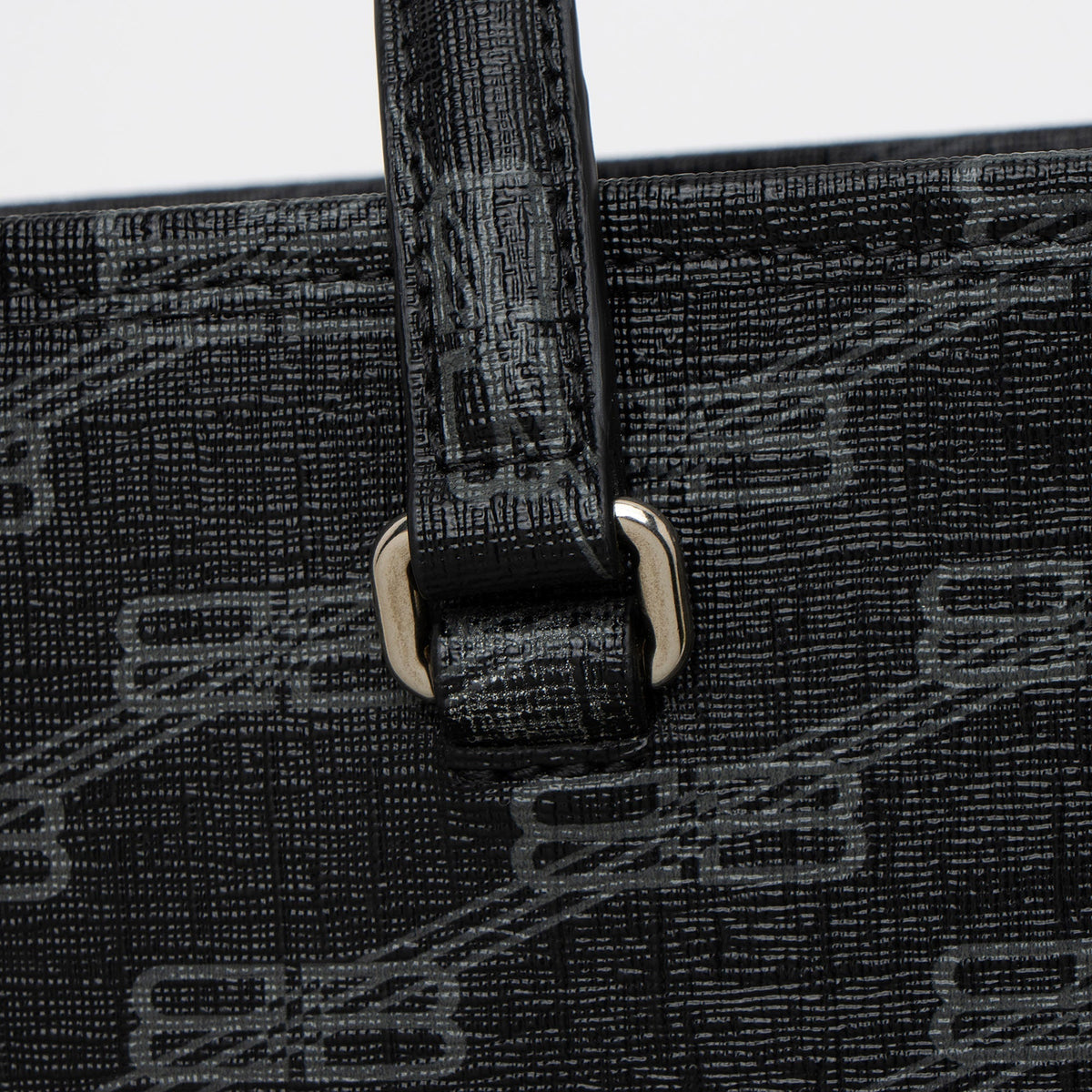 balenciaga BB Monogram Canvas Signature E/W Medium Shopper Tote (SHF-sezzpJ)