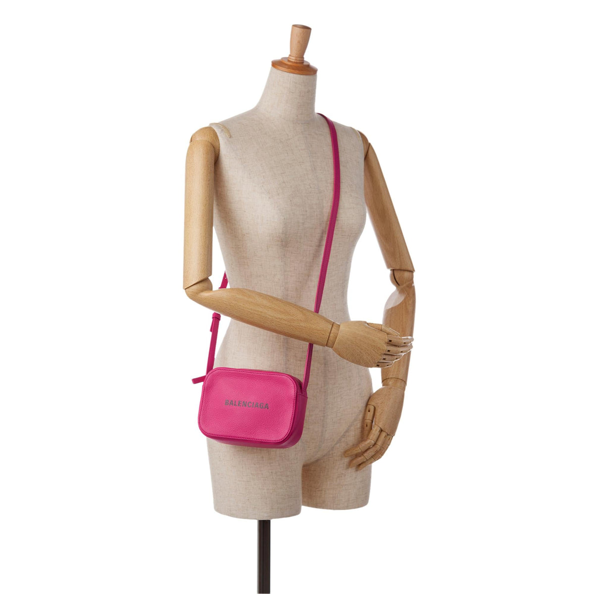 Balenciaga Everyday XS Camera Bag (SHG-37572)