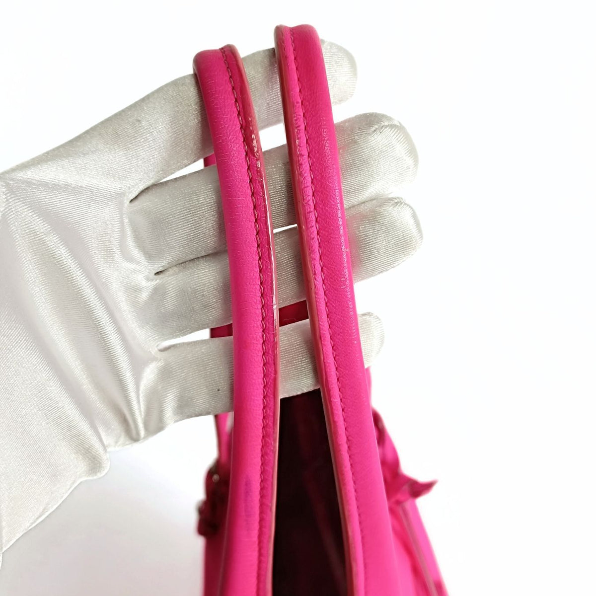 balenciaga Papier vertical shoulder bag in fuchsia leather