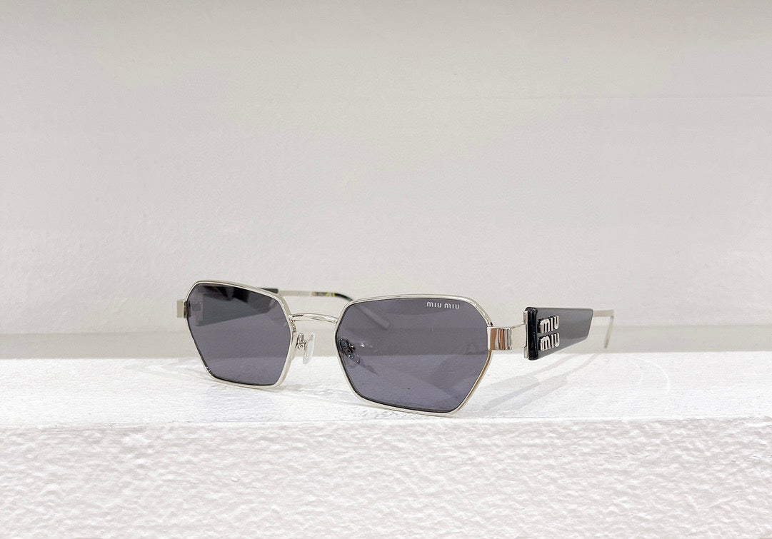 MIU M SUNGLASSES