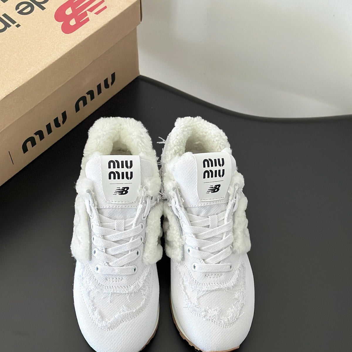 MIU M x NEW BALANCE TRAINERS