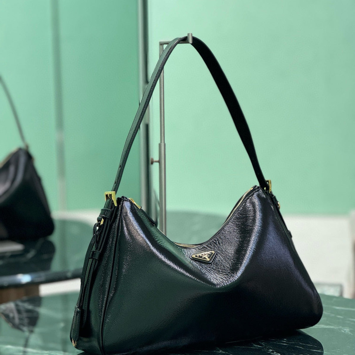 PD AIMEE LARGE SHOULDER BAG