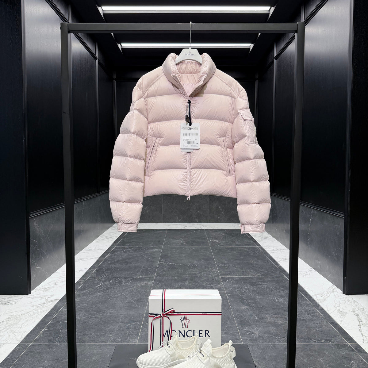 MONC PETRA JACKET