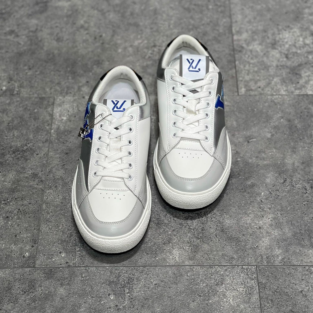 LOU TRAINERS