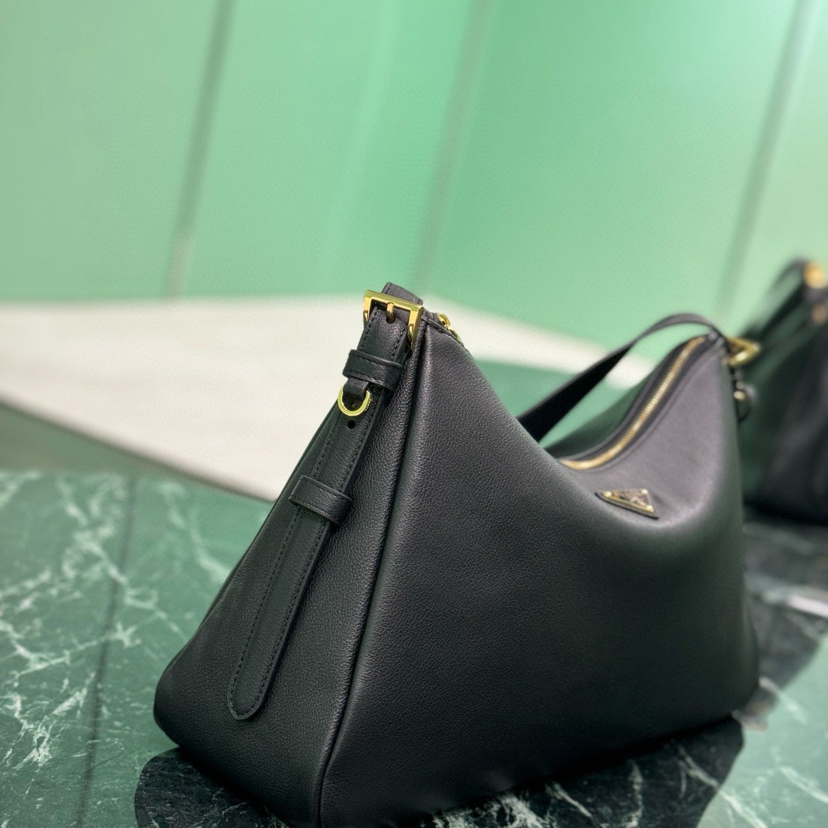 PD AIMEE LARGE SHOULDER BAG