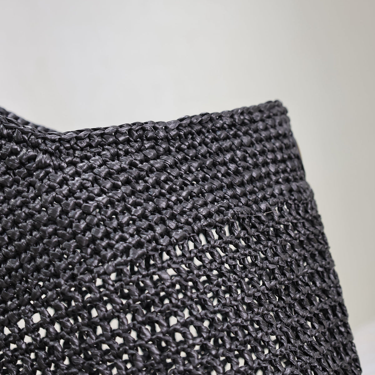 SL ICARE IN RAFFIA BAG
