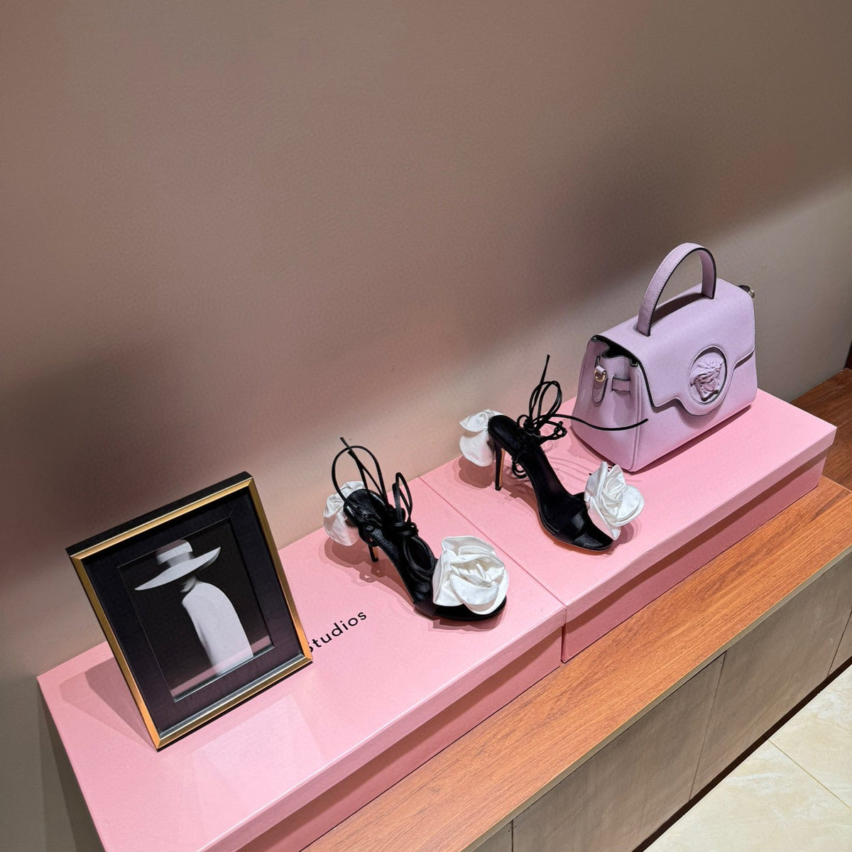 MAGDA BUTRYM HEELS