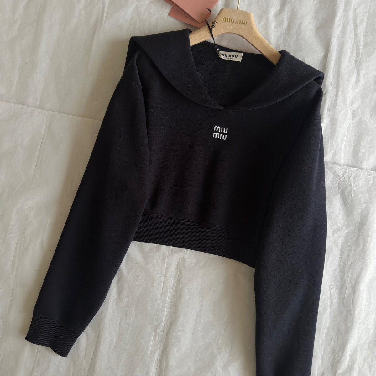 MIU M SWEATSHIRT