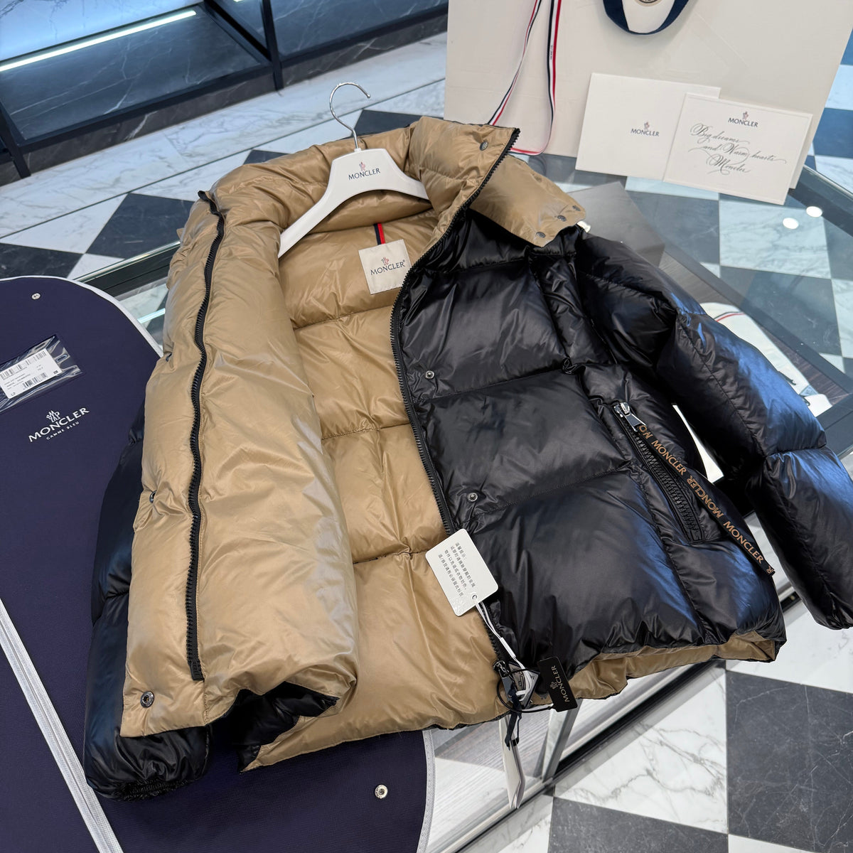 MONC PARANA JACKET