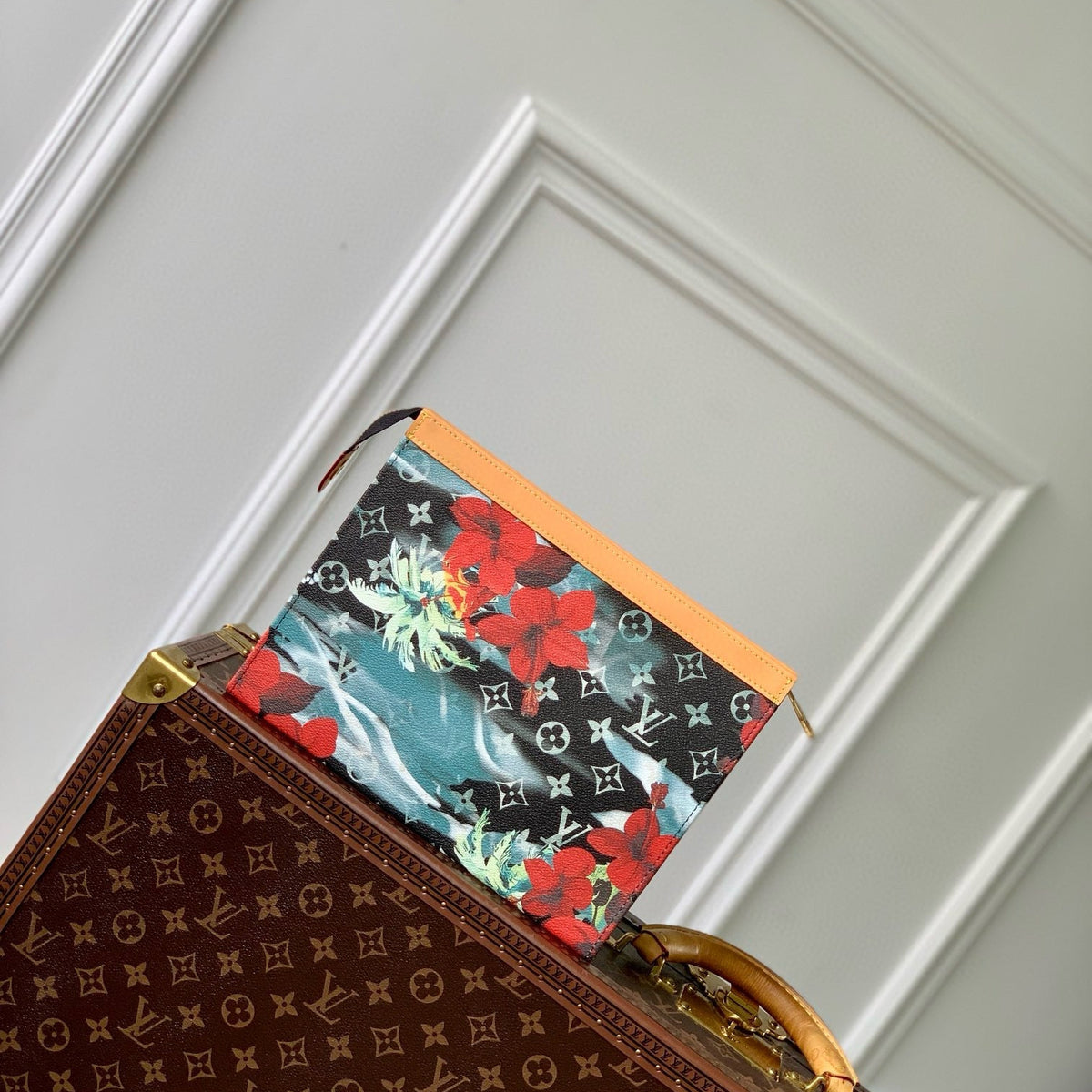 LOU POCHETTE VOYAGE MM