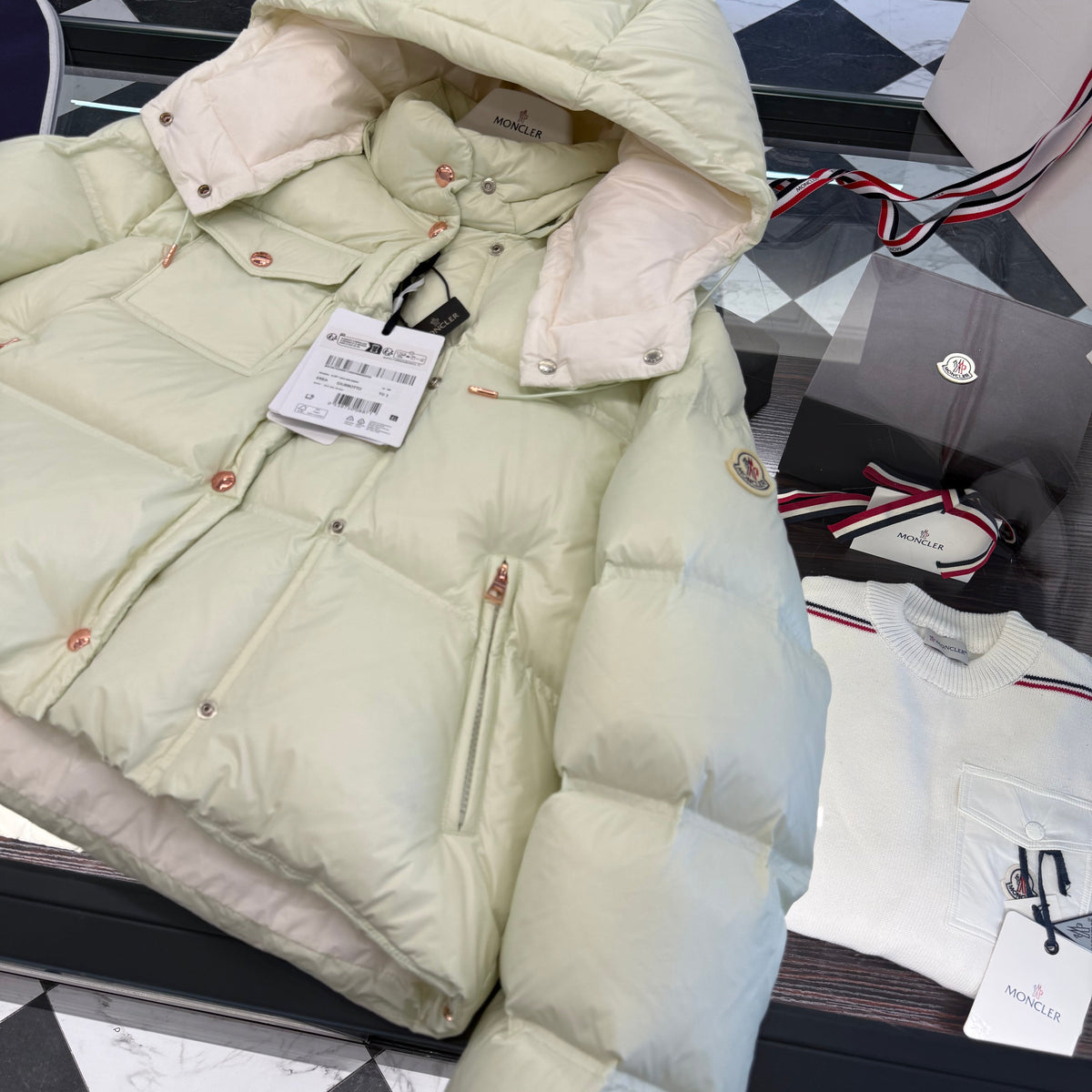 MONC EREA JACKET