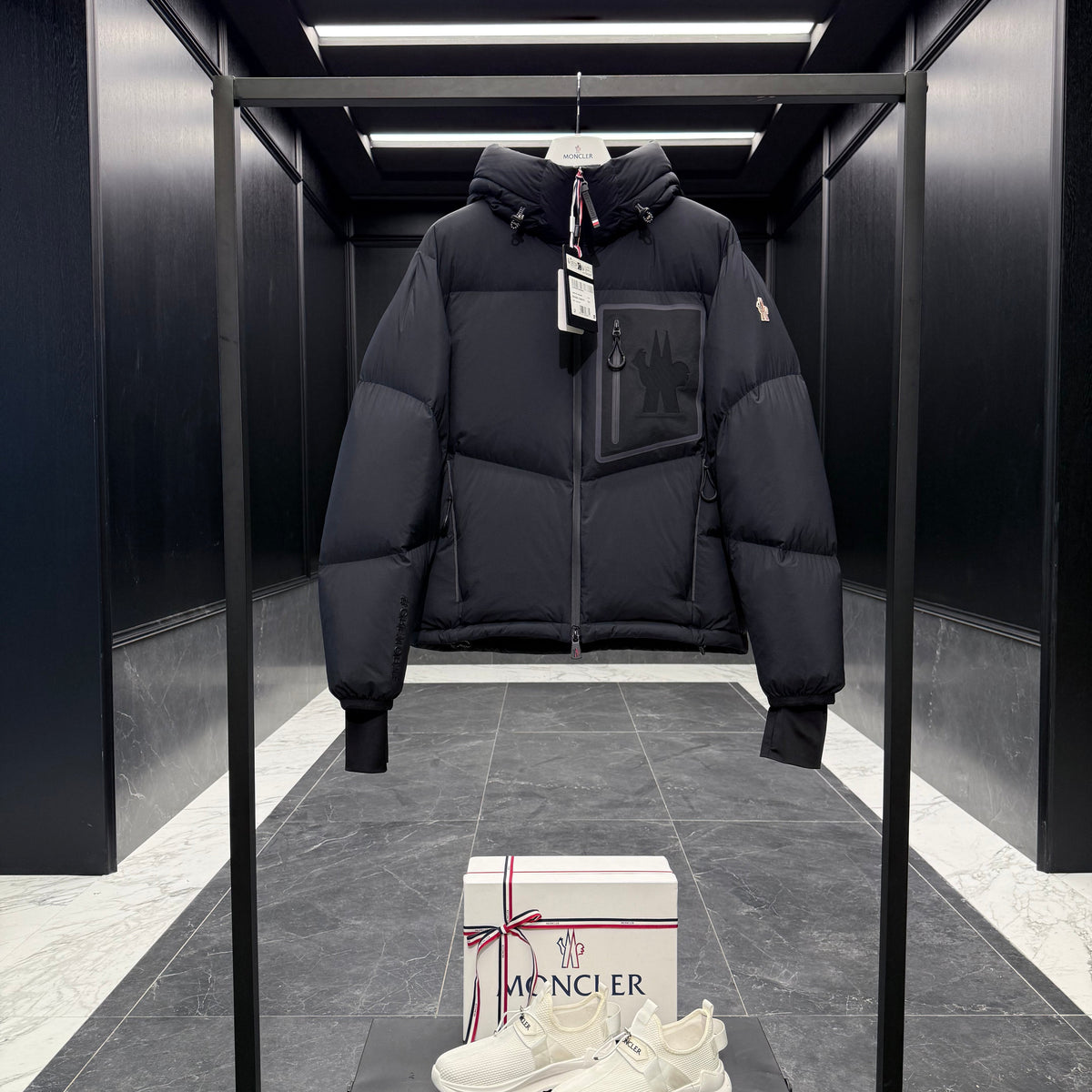 MONC MANDRES JACKET