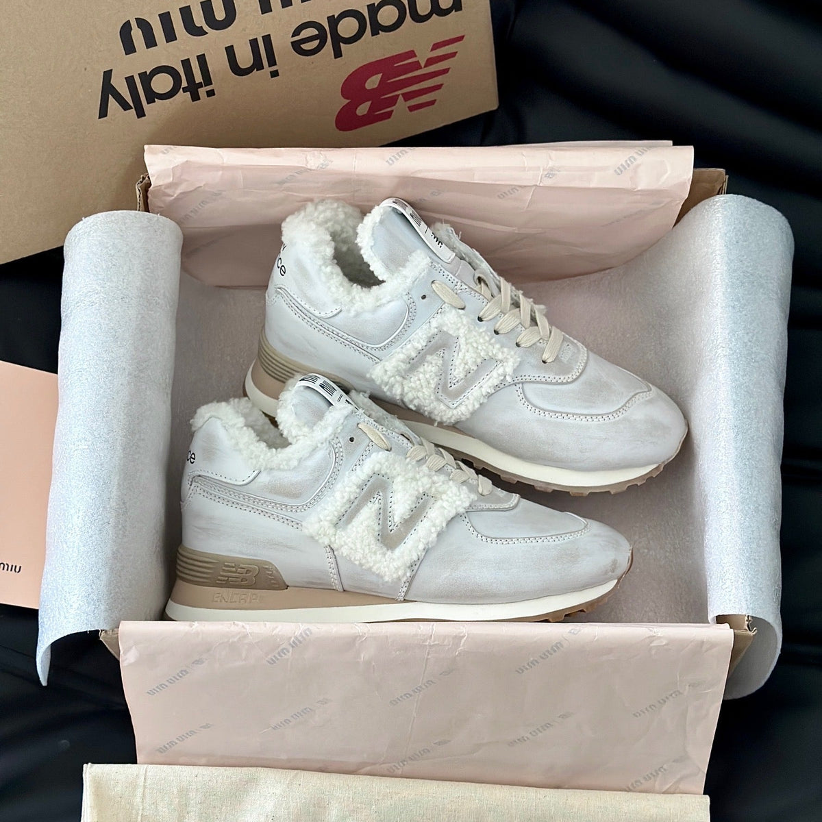 MIU M x NEW BALANCE TRAINERS