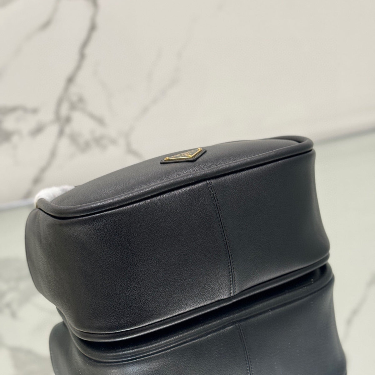 PD LEATHER HANDBAG