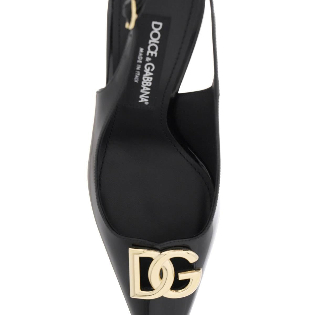 LOGO PLAQUE PUMPS