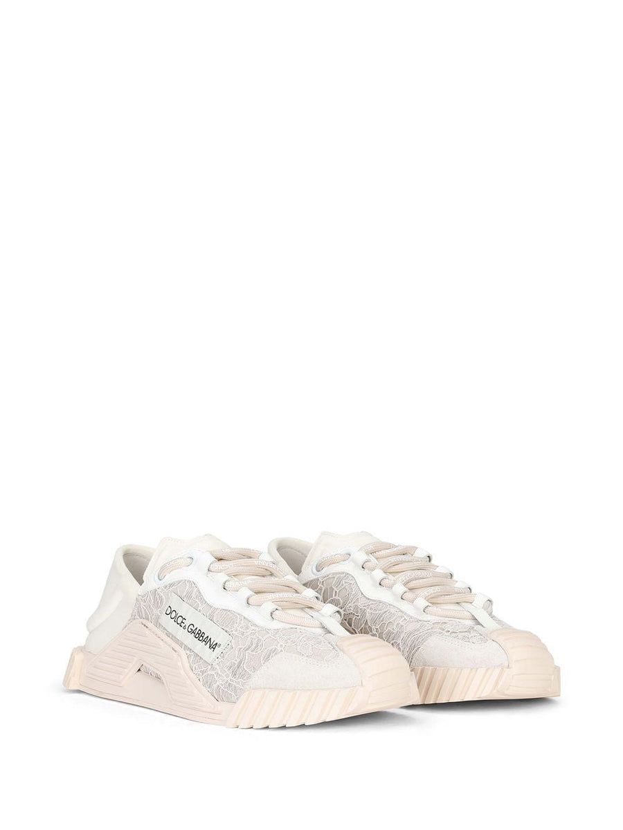 LOW TOP SNEAKERS