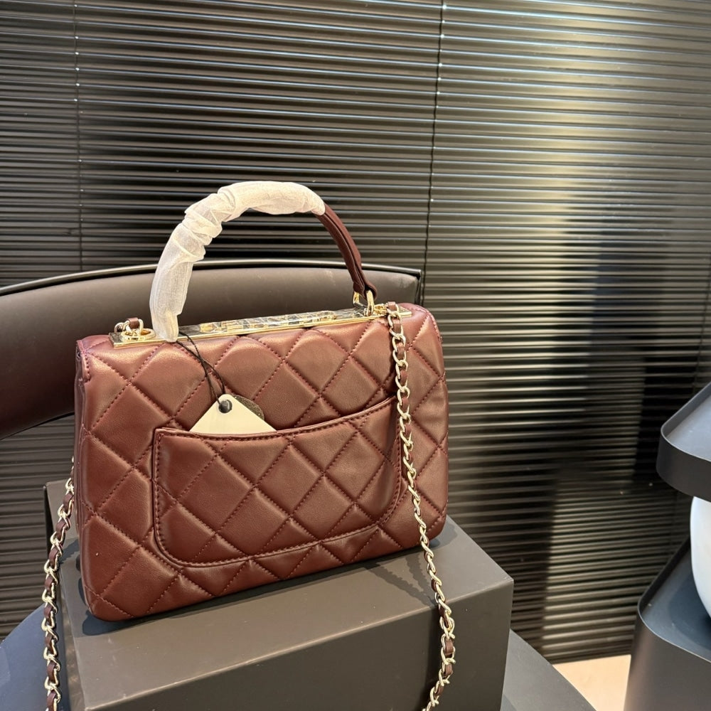 CC FLAP BAG WITH TOP HANDLE BURGUNDY 25CM