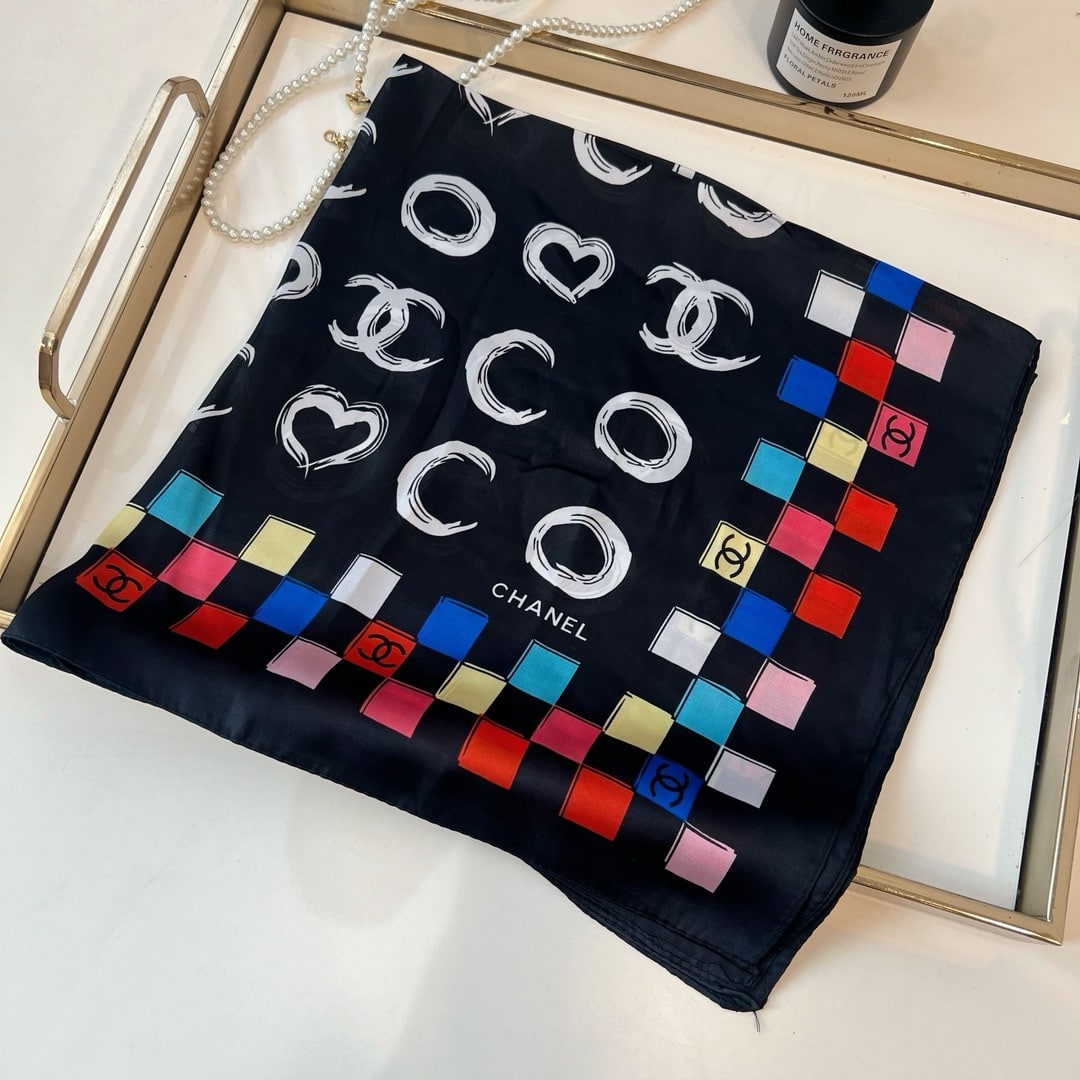 CC HEART AND LOGO PATTERN SILK SCARF IN BLACK 70CM