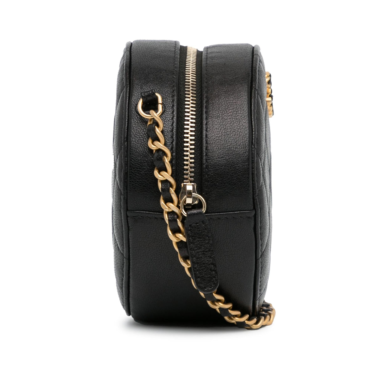 Chanel CC Quilted Lambskin Round Crossbody (SHG-33ZDhg)