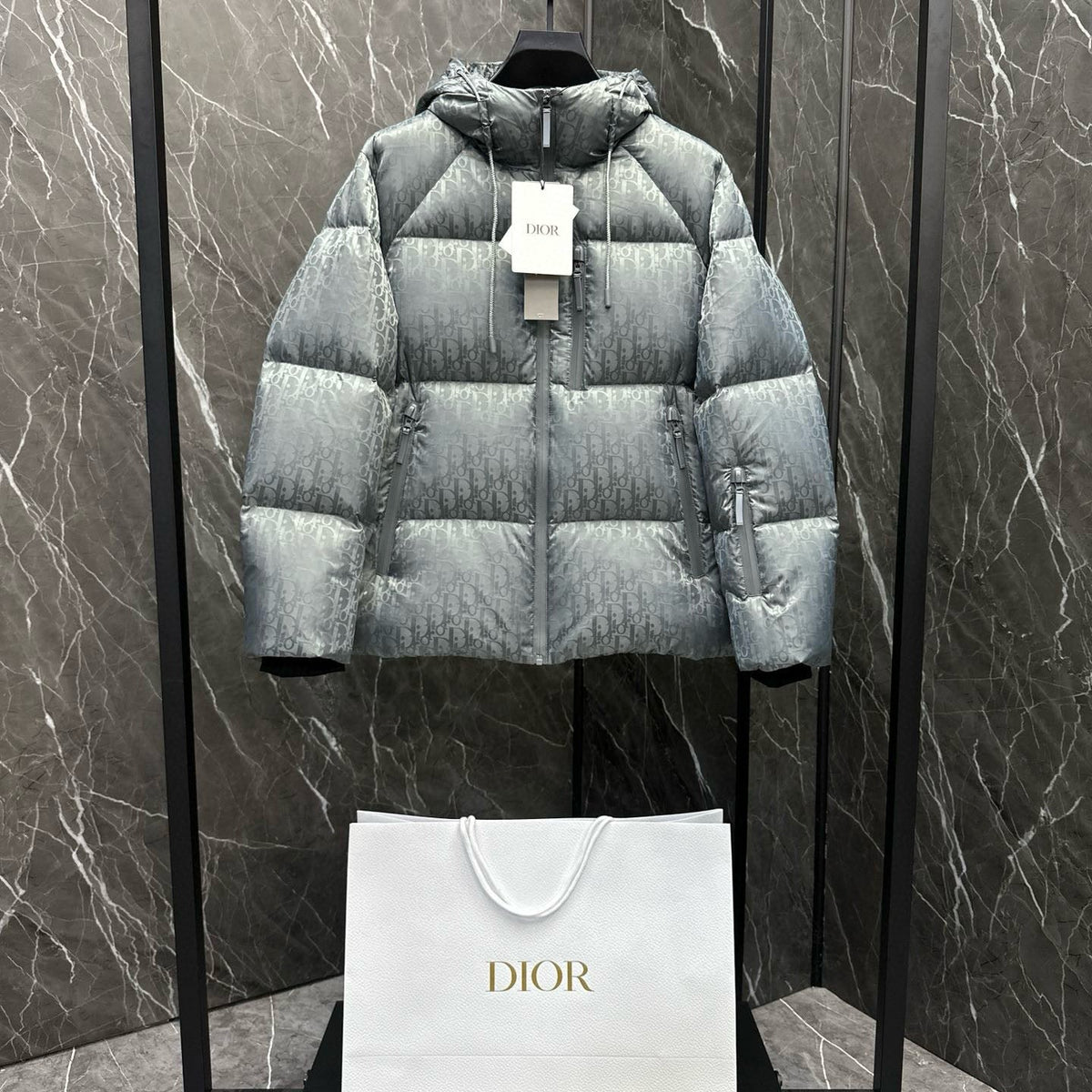 CD OBLIQUE JACKET