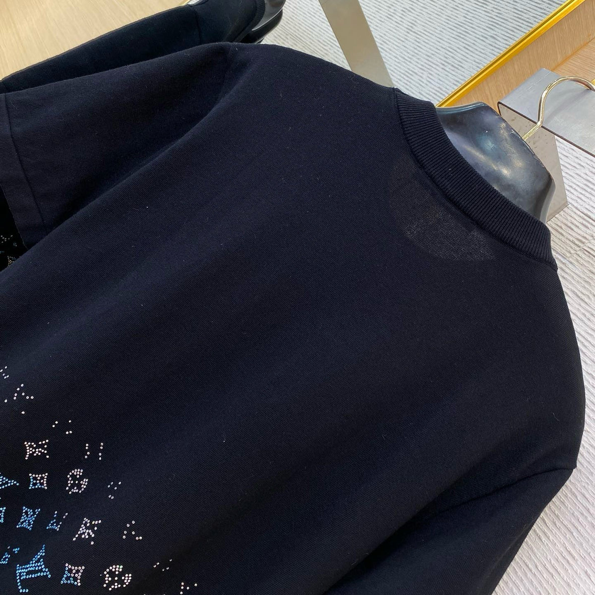 LOU T-SHIRT