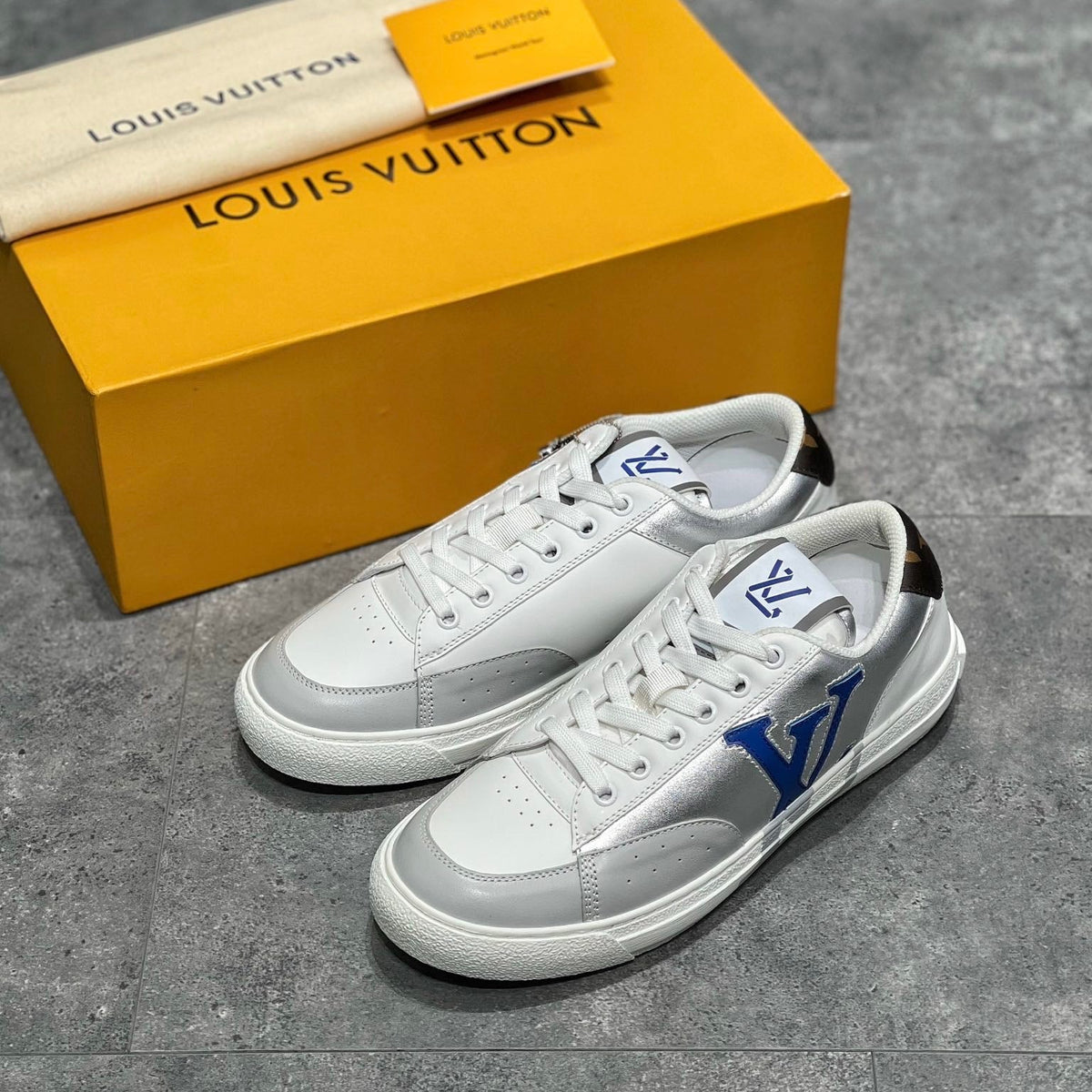 LOU TRAINERS