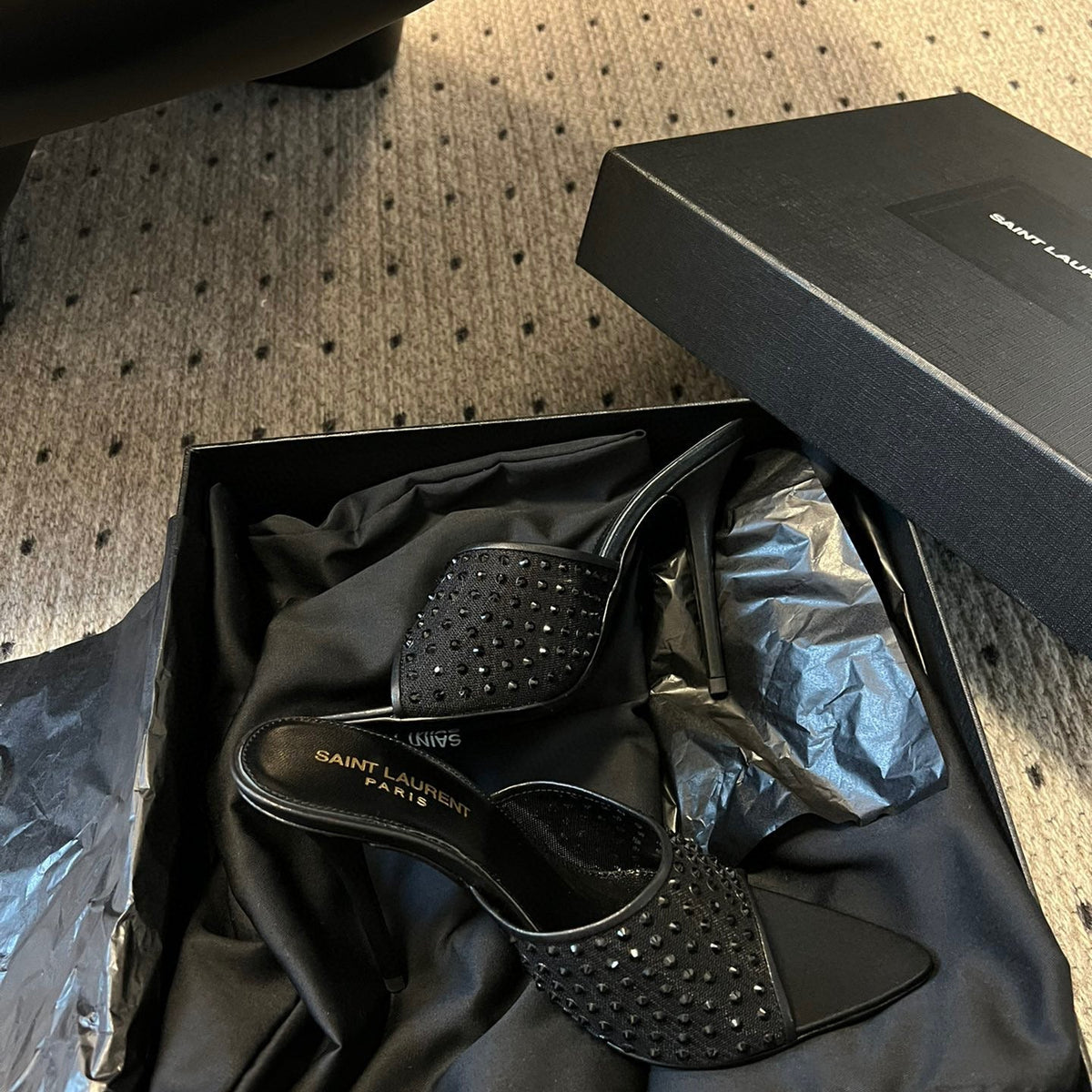 SL HEELS