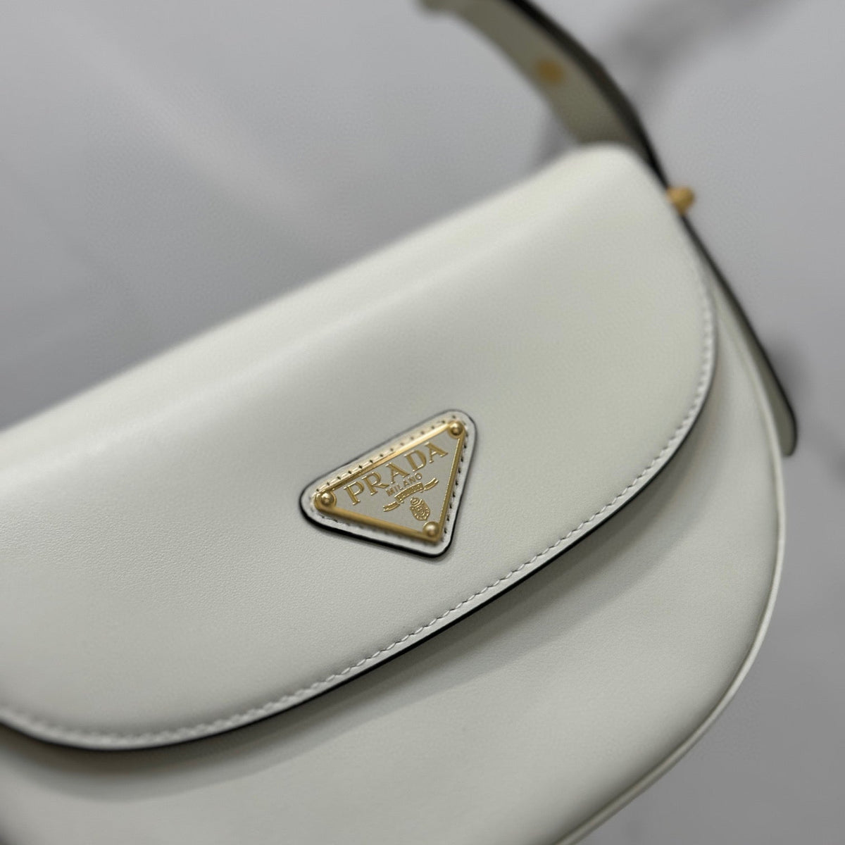 PD ARQUE SHOULDER BAG