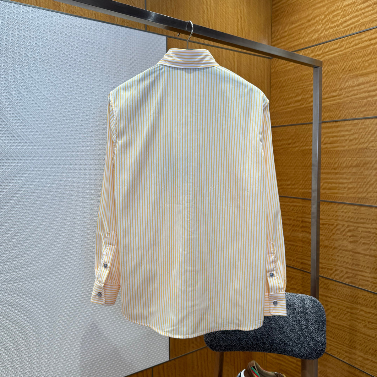 LOU SHIRT