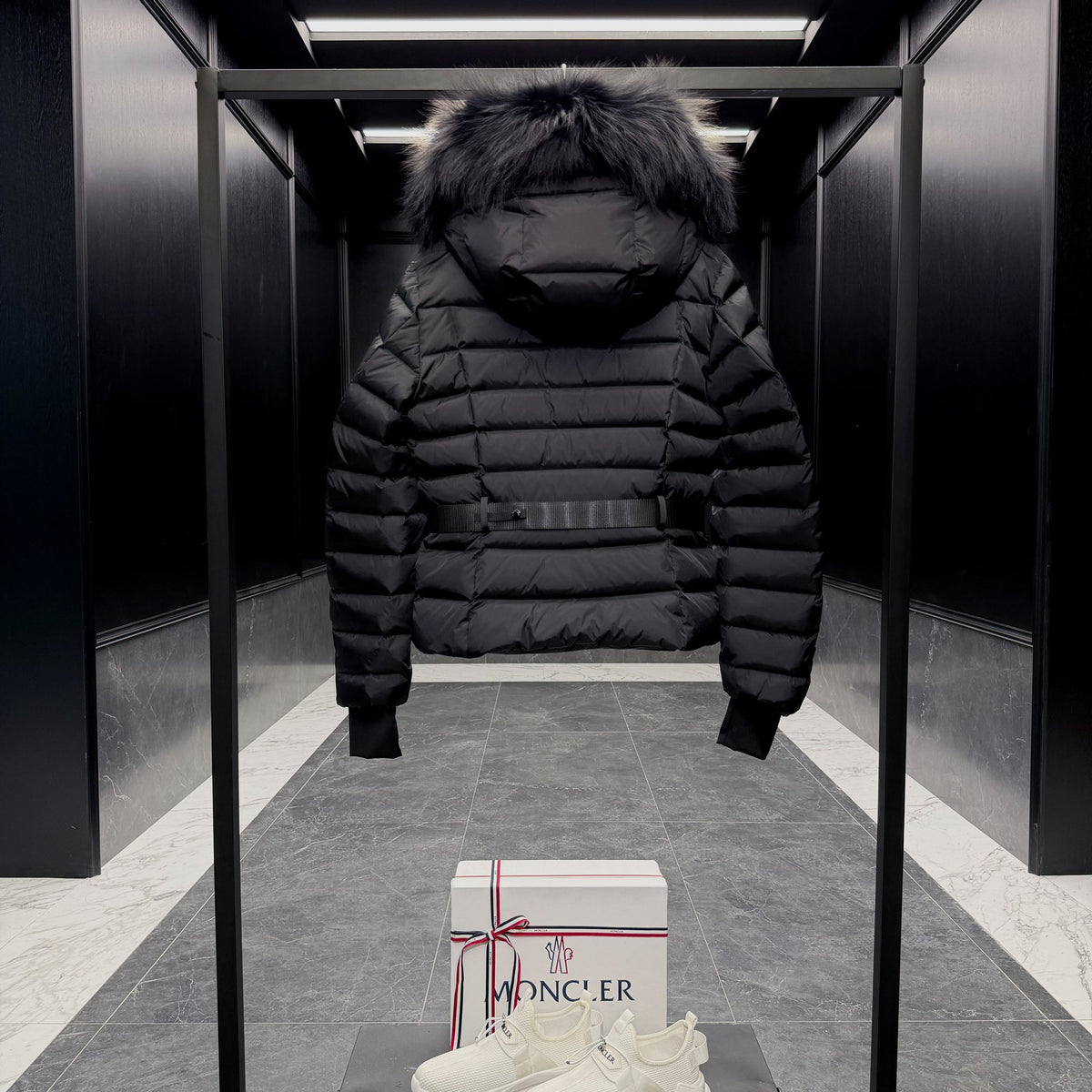 MONC BEVERLEY JACKET