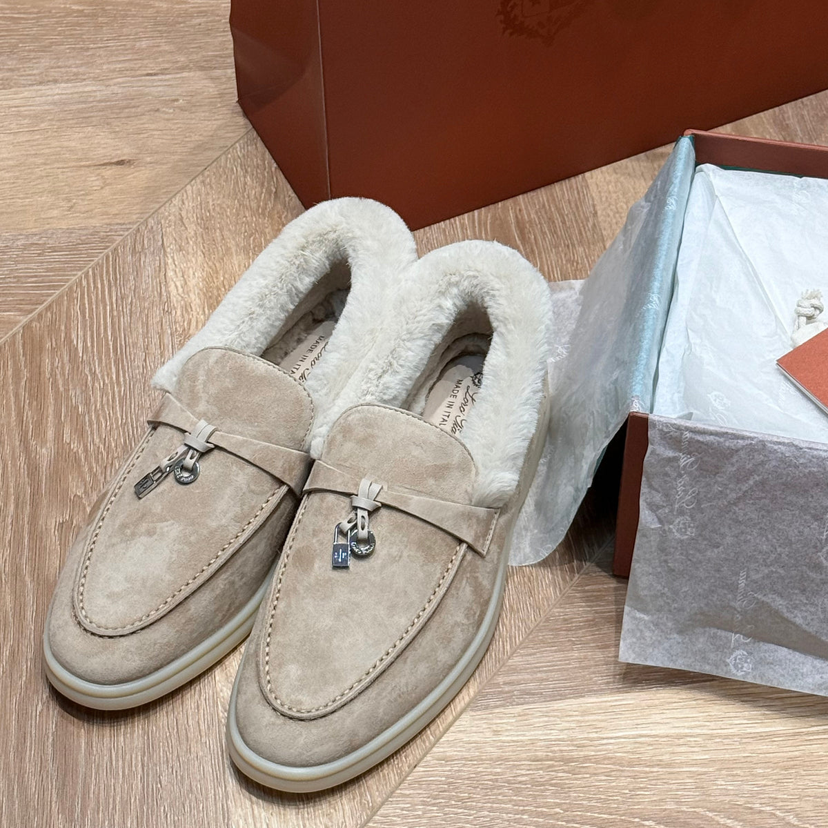 LORO P SUMMER CHARMS LOAFERS