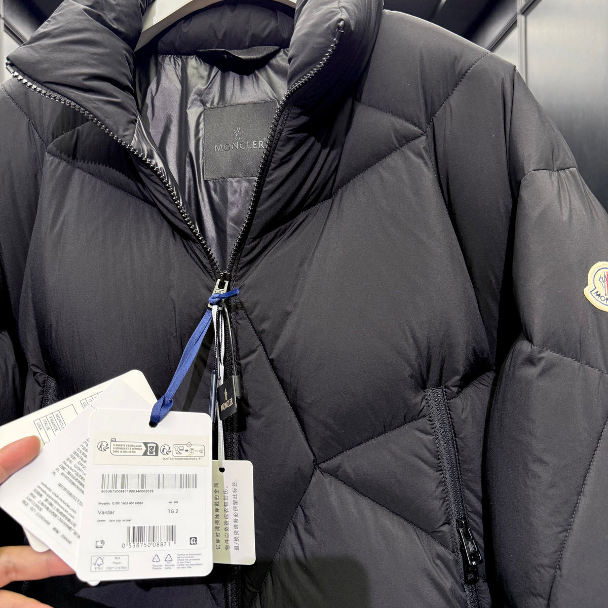 MONC VARDAR JACKET