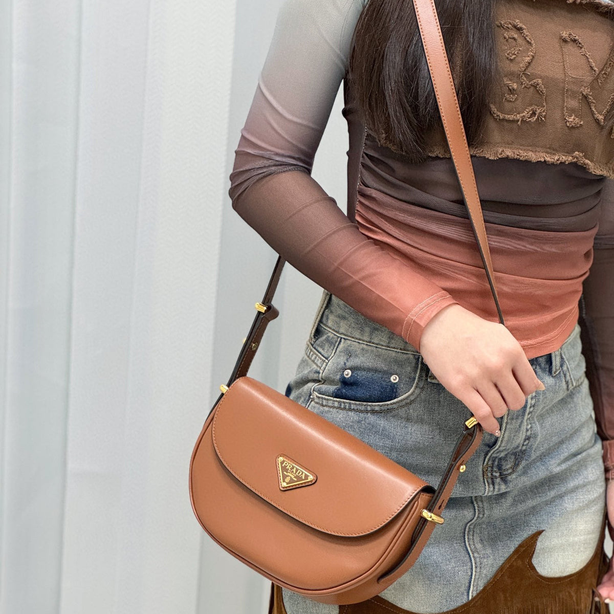 PD ARQUE SHOULDER BAG
