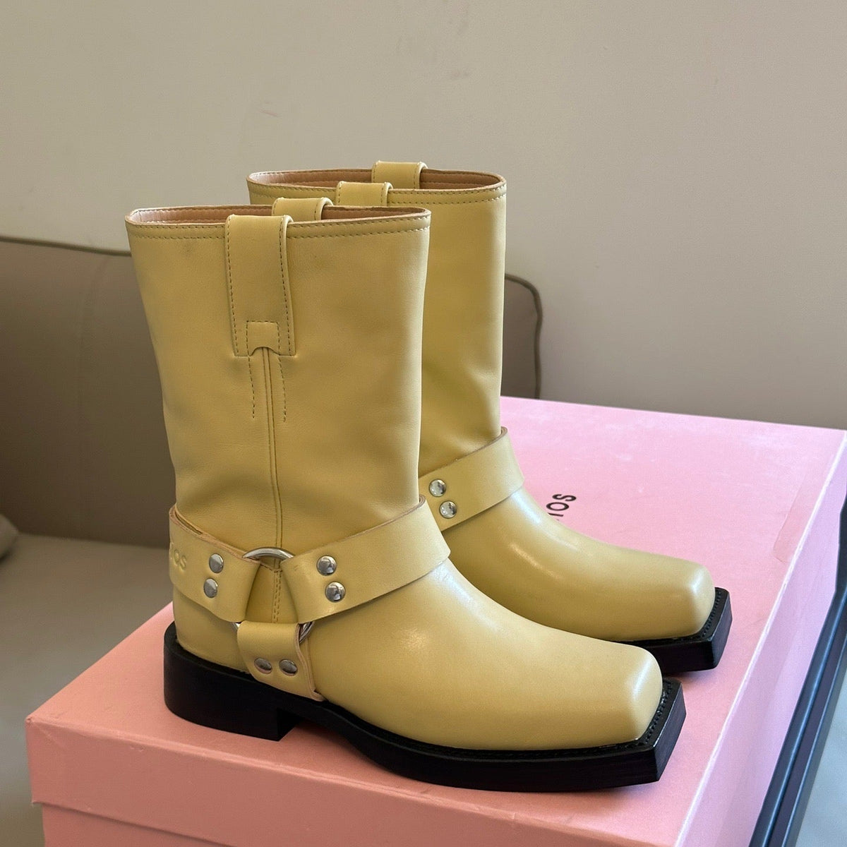 ACNE BOOTS
