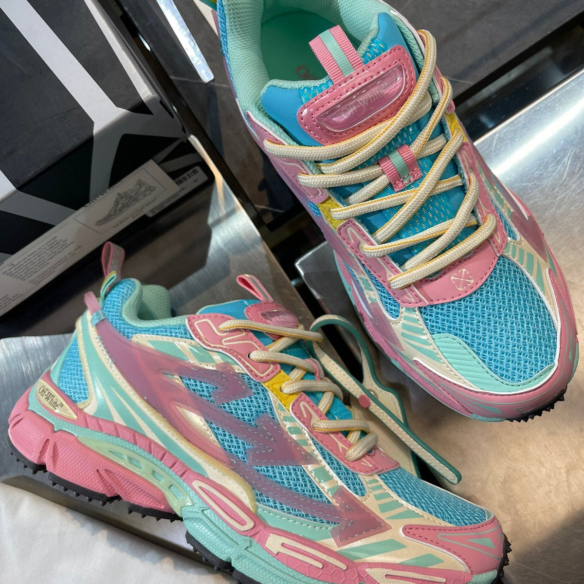 OFF W x VIRGIL ABLOH TRAINERS