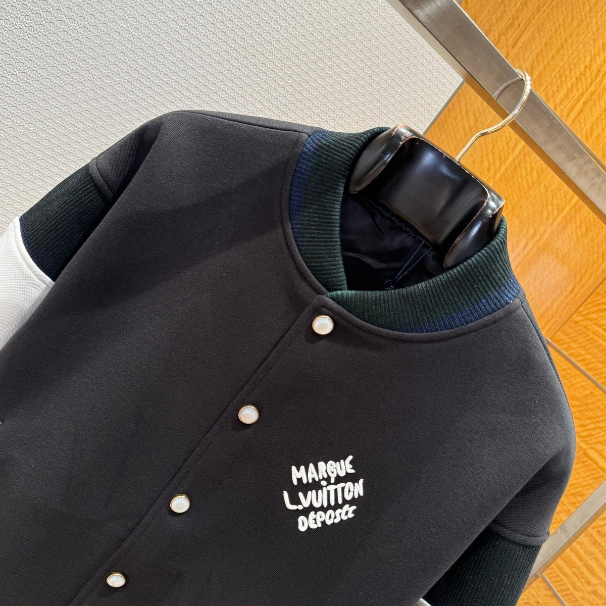 LOU JACKET
