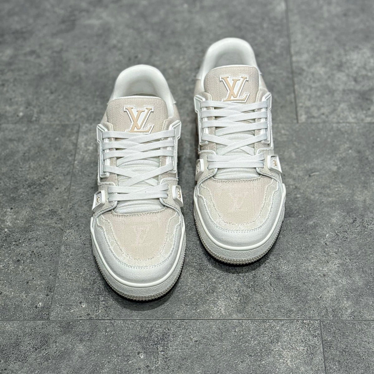 LOU TRAINERS