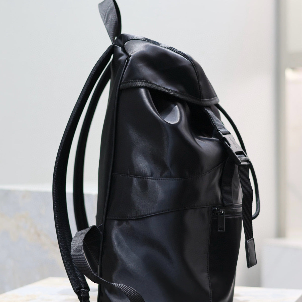 SL LEATHER BACKPACK