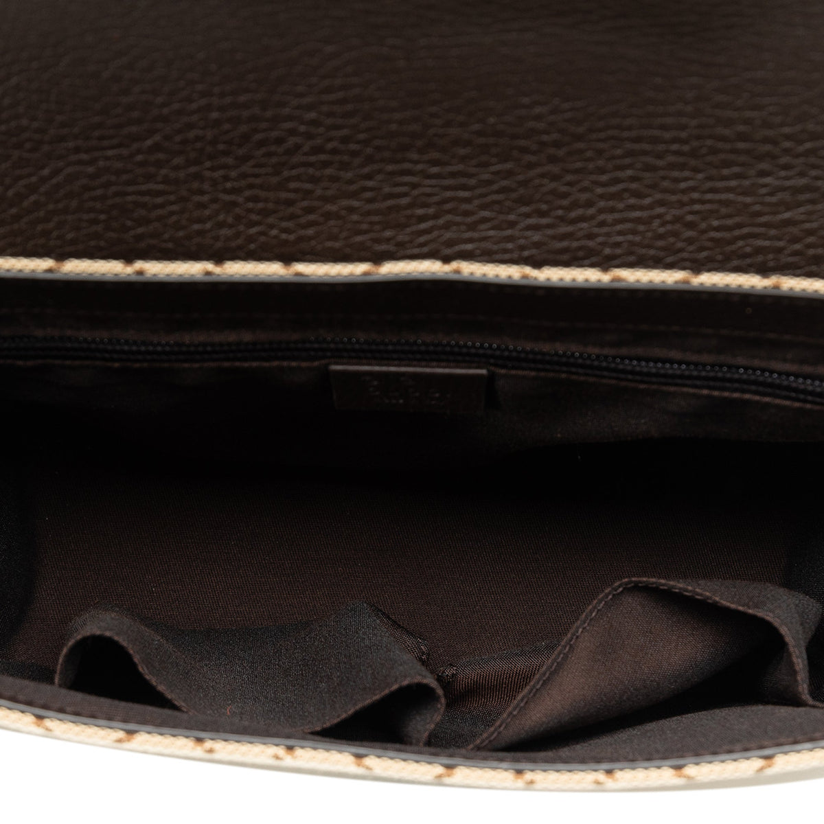 GUCCI GG Canvas Crossbody Bag