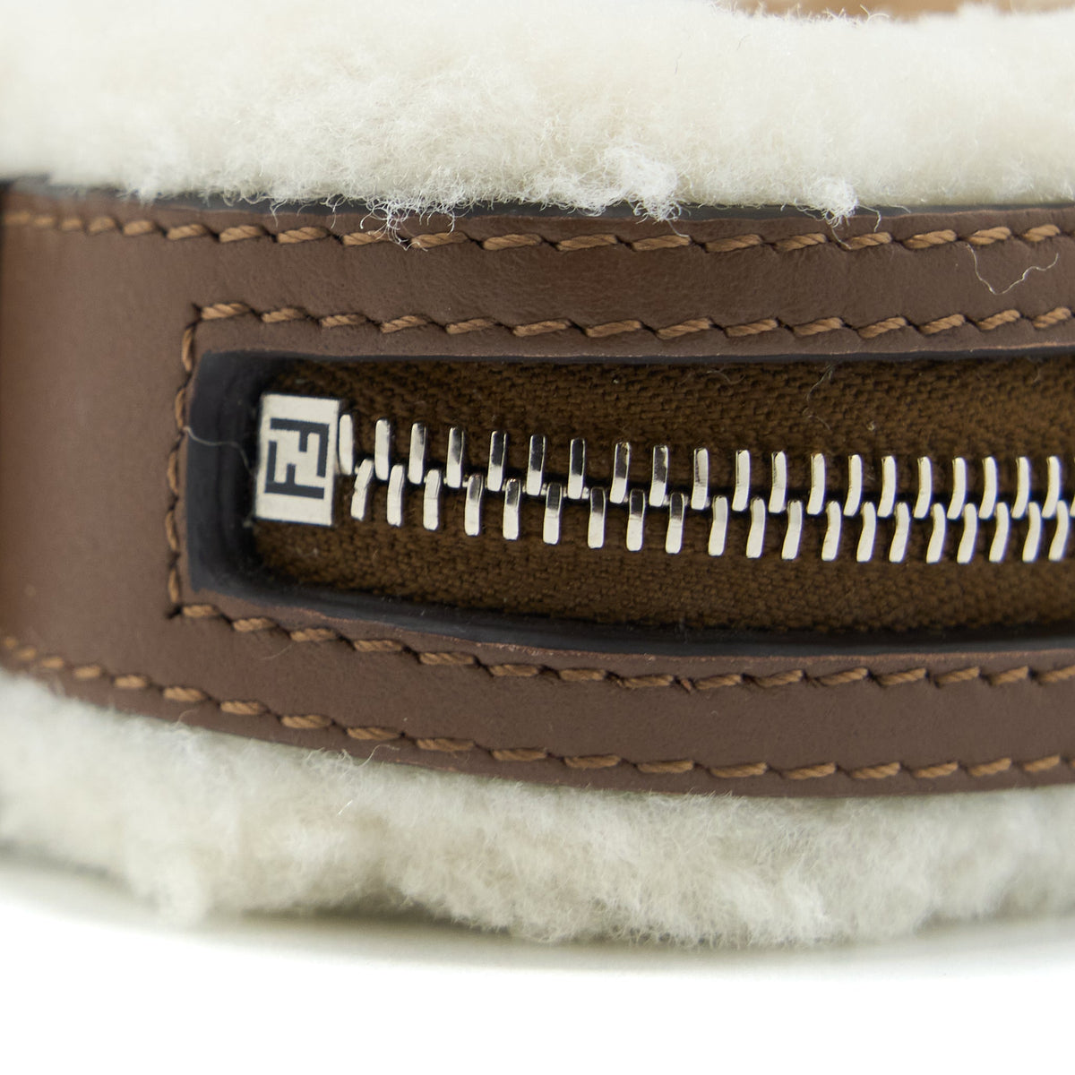 Top quality Fendi Zippy Colin Purse Bag Charm Shearling White/Brown SHW