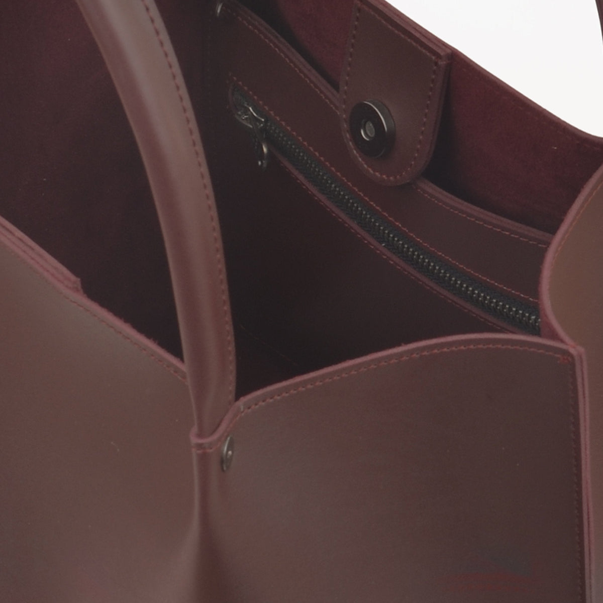 Burgundy tote bag