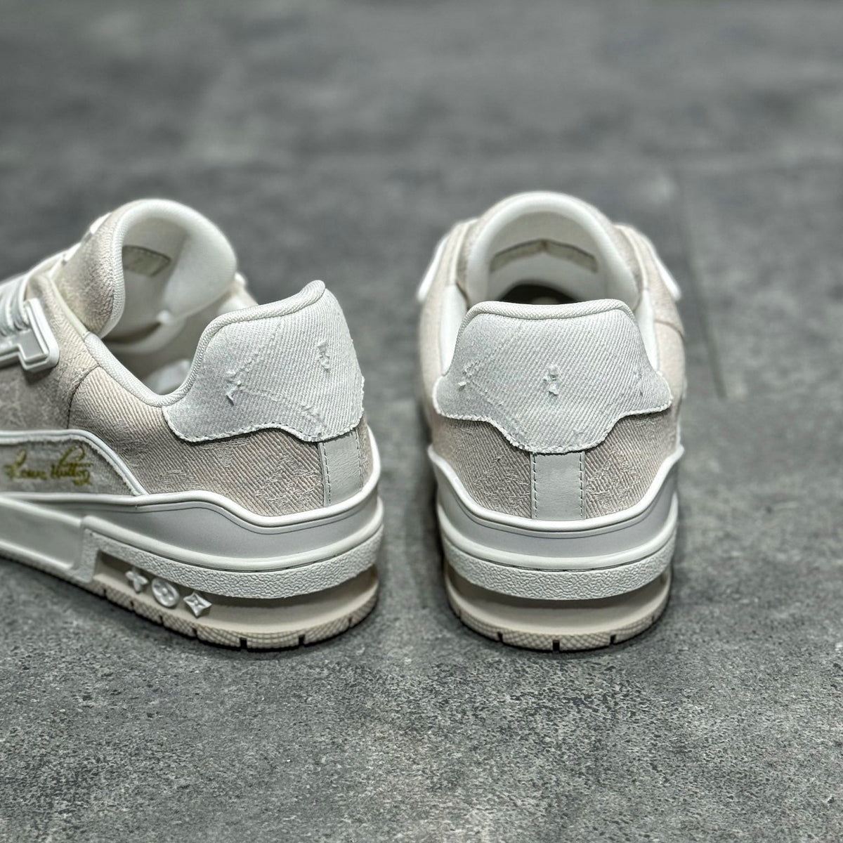 LOU TRAINERS