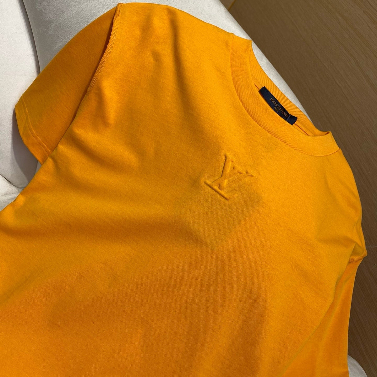 LOU T-SHIRT