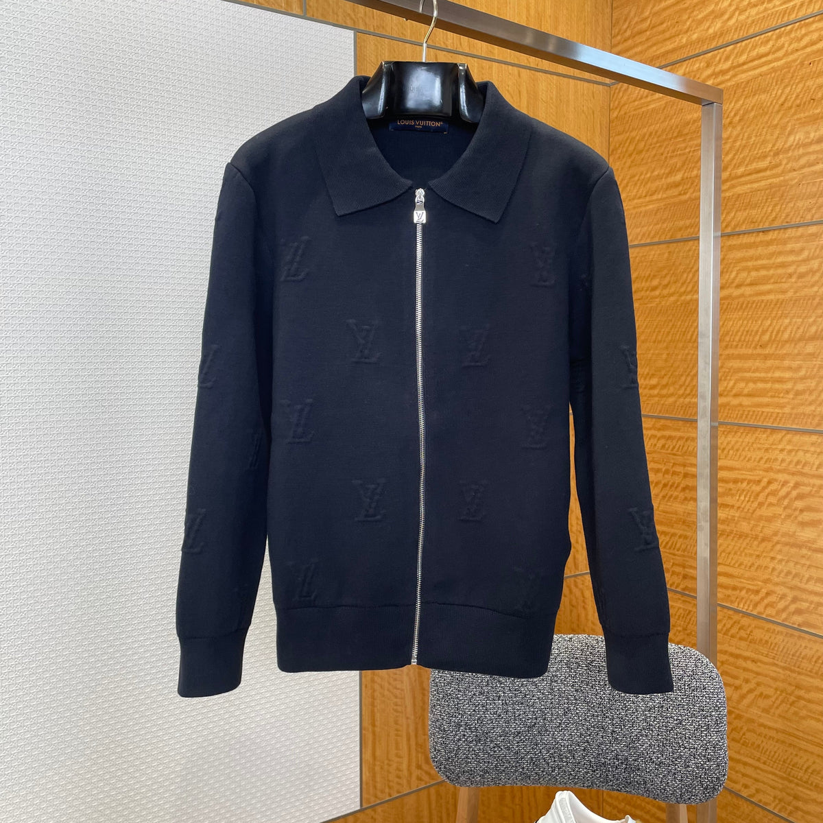 LOU ZIP CARDIGAN