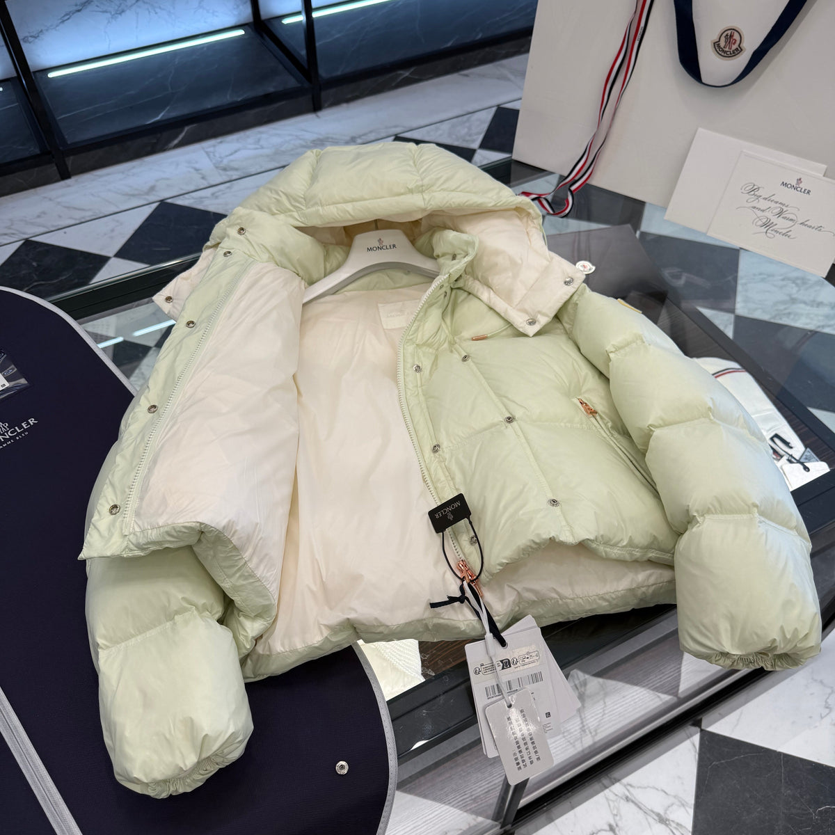 MONC EREA JACKET