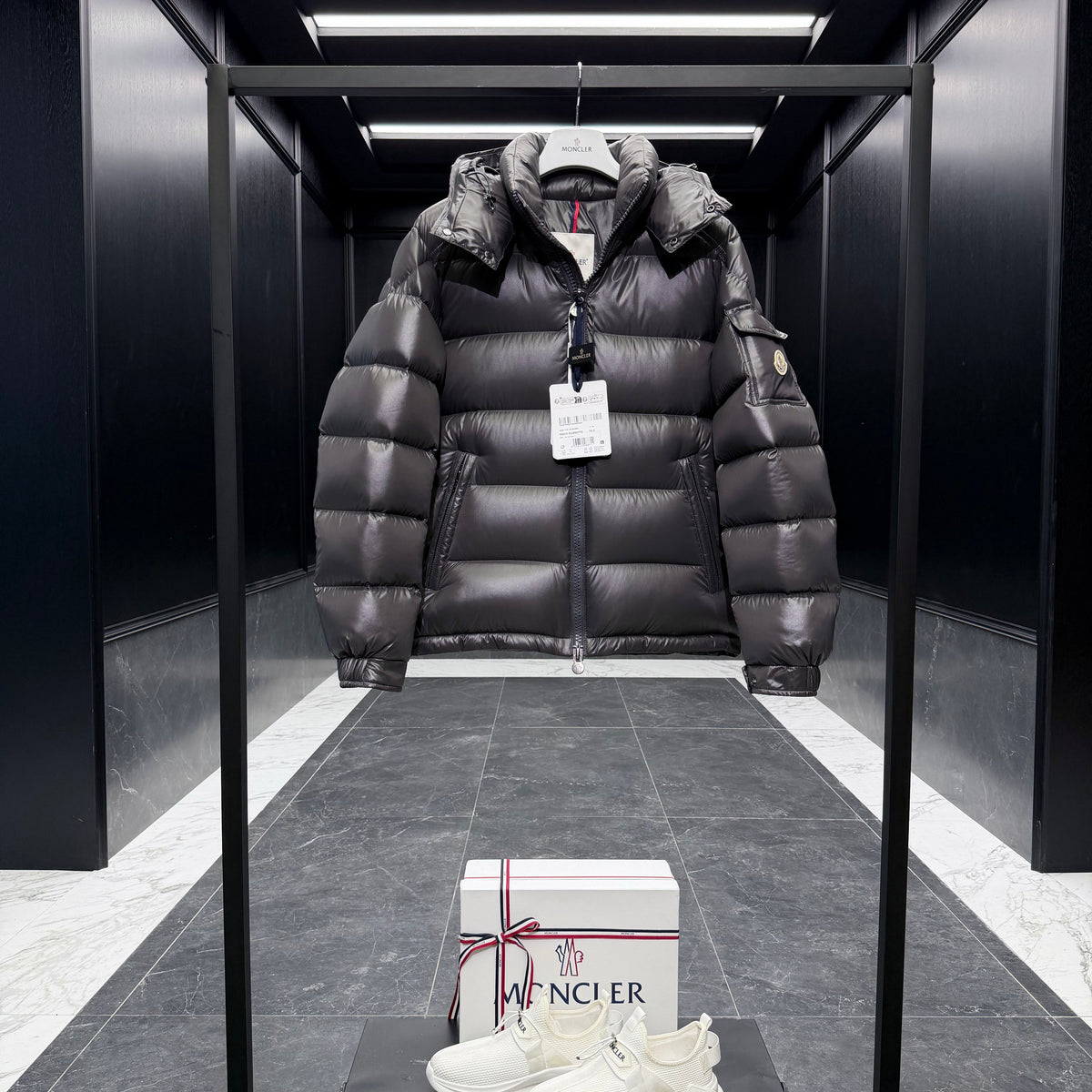 MONC MAYA JACKET